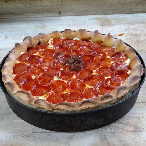 The Chicago Pizzeria | restaurant | 203 N McDowell Blvd, Petaluma, CA 94954, USA | 7077668600 OR +1 707-766-8600