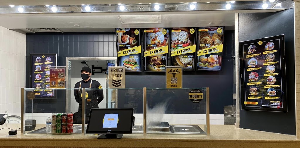 4x4 EXTREME BURGERS | restaurant | 195 Fox Valley center Dr. UNID FC09, Aurora, IL 60504, USA | 6306779041 OR +1 630-677-9041