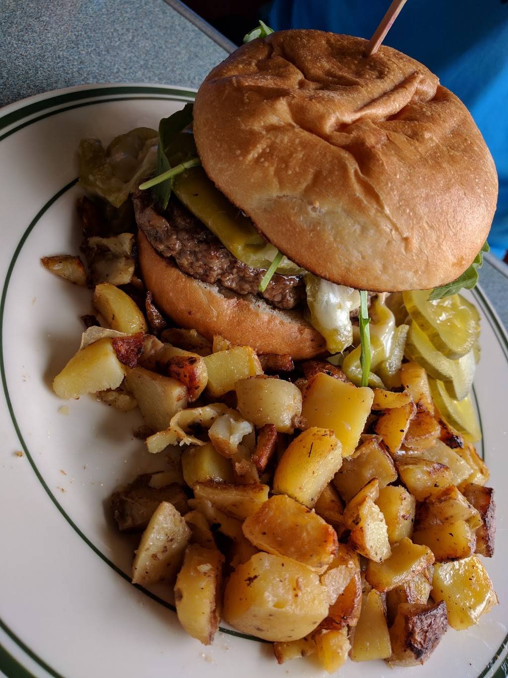 Royal Cafe | cafe | 811 San Pablo Ave, Albany, CA 94706, USA | 5105256066 OR +1 510-525-6066