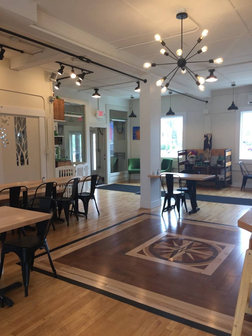 Mosaic | restaurant | 930 Broad St, Lyndonville, VT 05851, USA | 8026269306 OR +1 802-626-9306