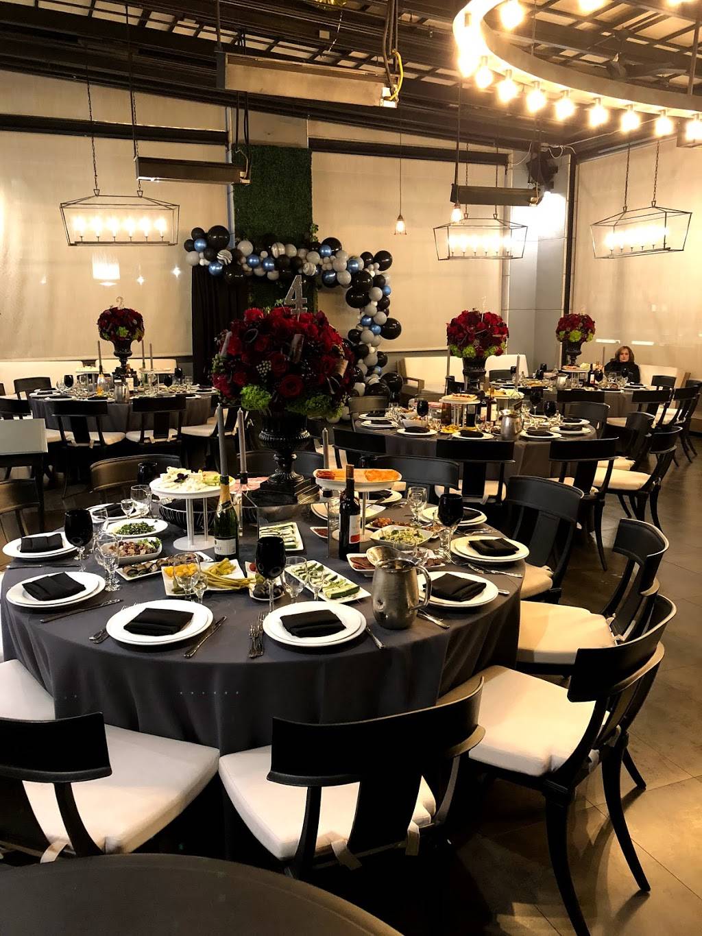 Veranda Restaurant | restaurant | 141 Artsakh Ave, Glendale, CA 91205, USA | 8185071900 OR +1 818-507-1900