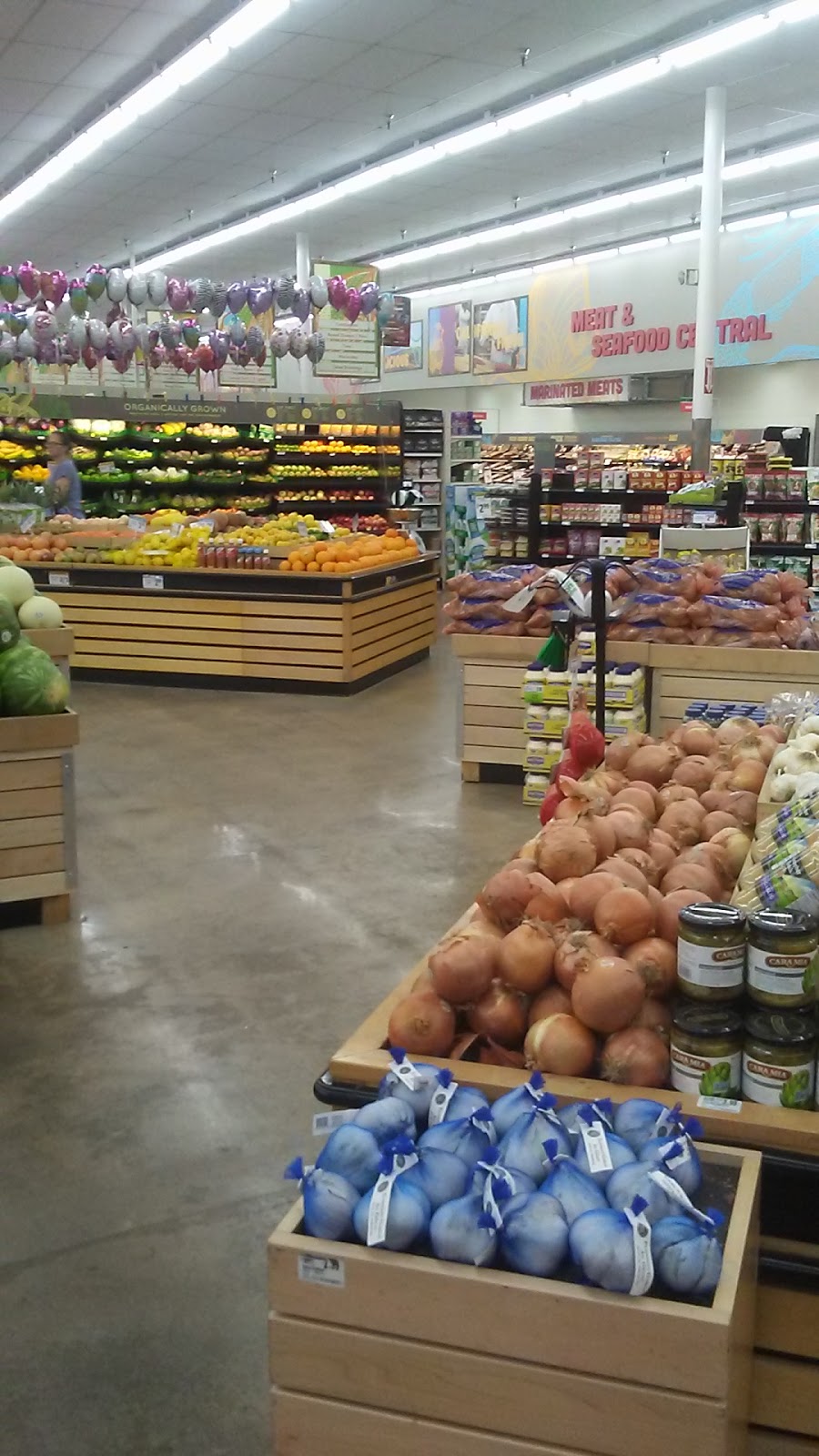 Save Mart | meal delivery | 900 W Henderson Ave, Porterville, CA 93257, USA | 5597811447 OR +1 559-781-1447