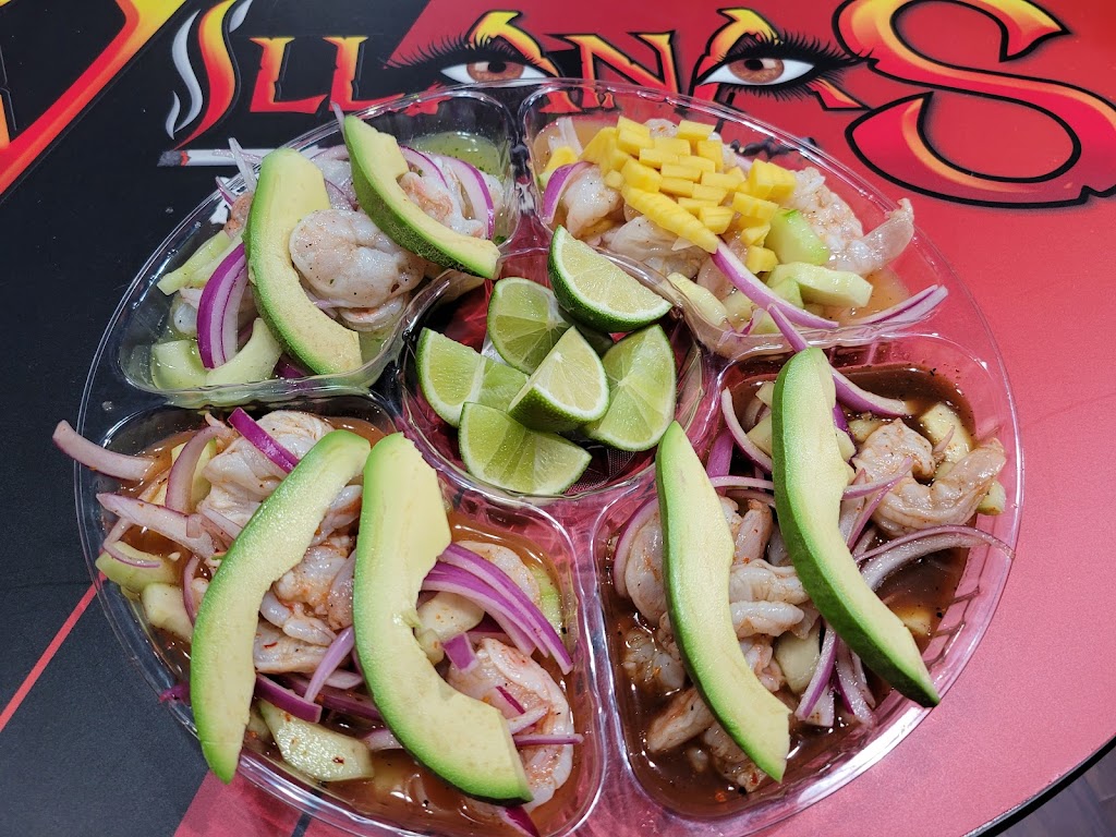 VILLANAS | restaurant | 3000 W Lincoln Ave, Milwaukee, WI 53215, USA | 4149149578 OR +1 414-914-9578