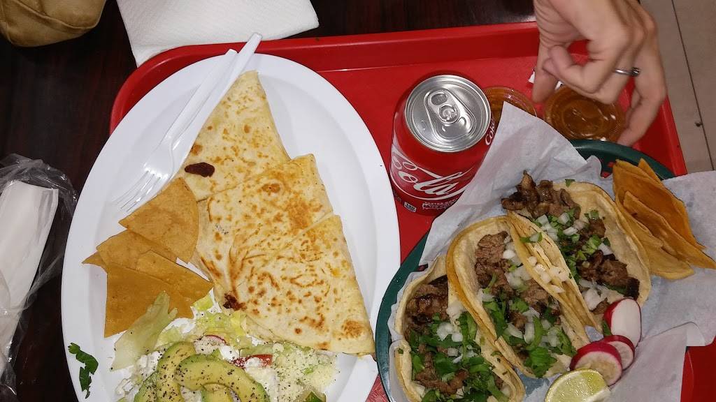 Restaurante LA ESPERANZA | restaurant | 1302 Lucerne Ave, Lake Worth, FL 33460, United States | 5613286176 OR +1 561-328-6176