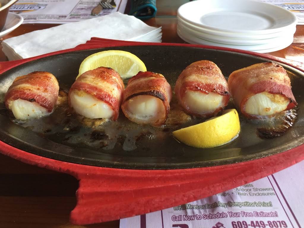 Carmens Seafood Restaurant | restaurant | 343 43rd Pl, Sea Isle City, NJ 08243, USA | 6092631634 OR +1 609-263-1634
