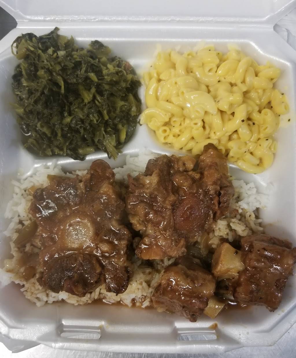 Sarahs Restaurant | restaurant | 3321 Market St, Baytown, TX 77520, USA | 2814286385 OR +1 281-428-6385