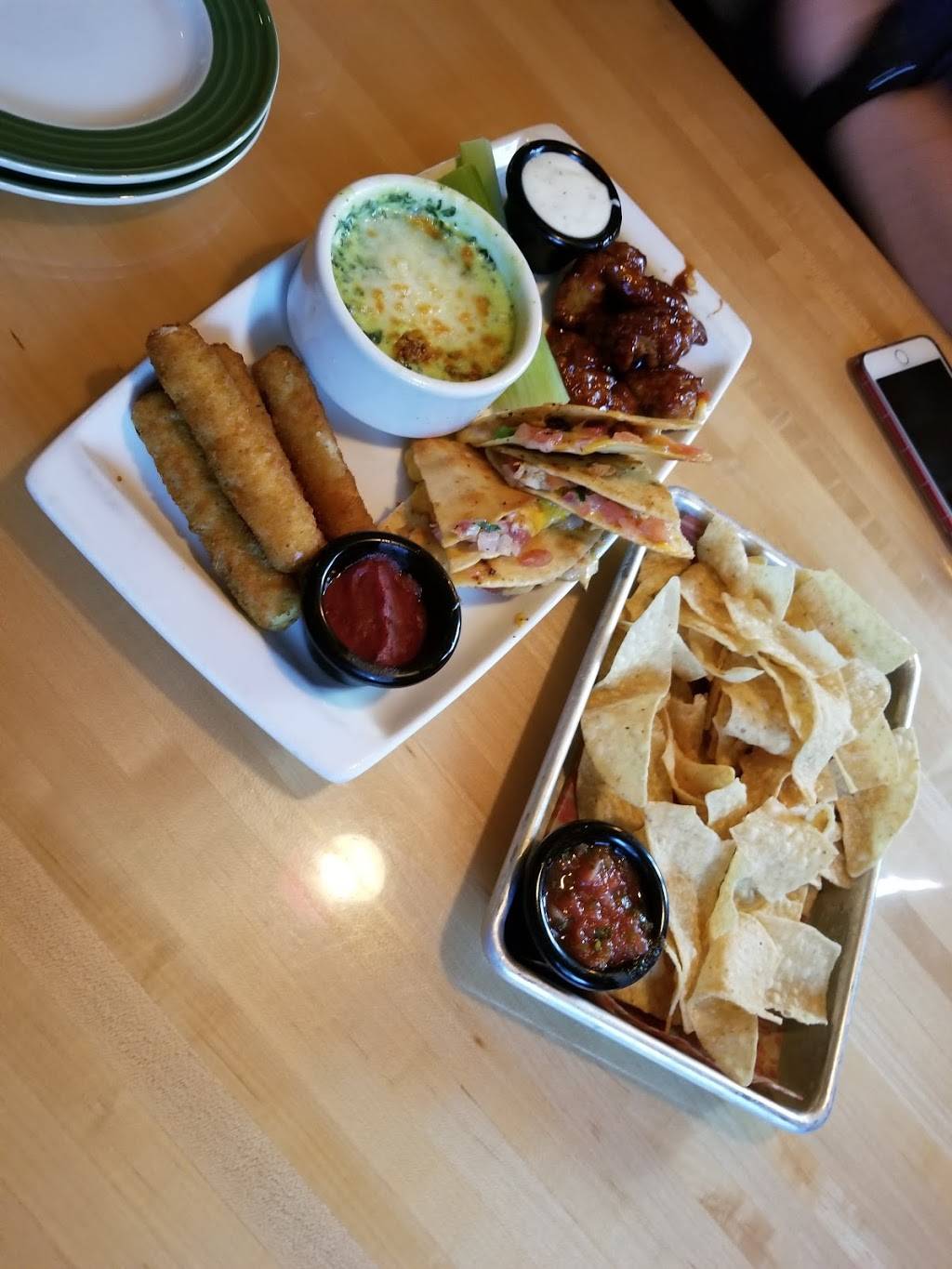 Applebees Grill + Bar | restaurant | 6290 W. Irlo Bronson Memorial Hwy, Celebration, FL 34747, USA | 4075073142 OR +1 407-507-3142