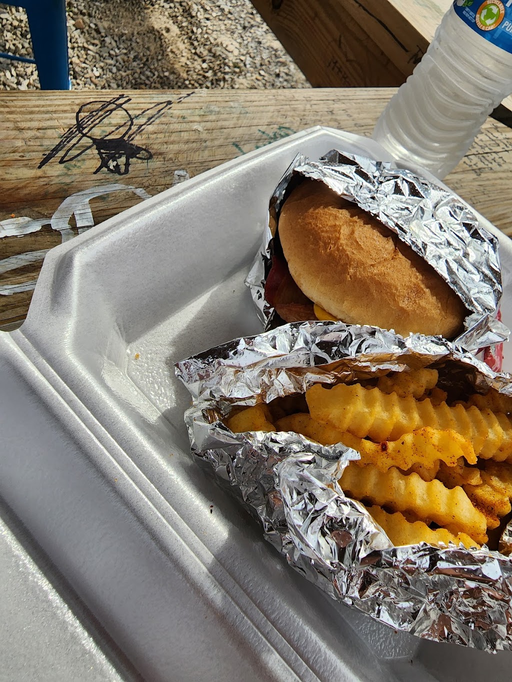 Mama Vees Southern Homestyle Cuisine | restaurant | 420 Malvern Ave, Hot Springs, AR 71901, USA | 5016122211 OR +1 501-612-2211