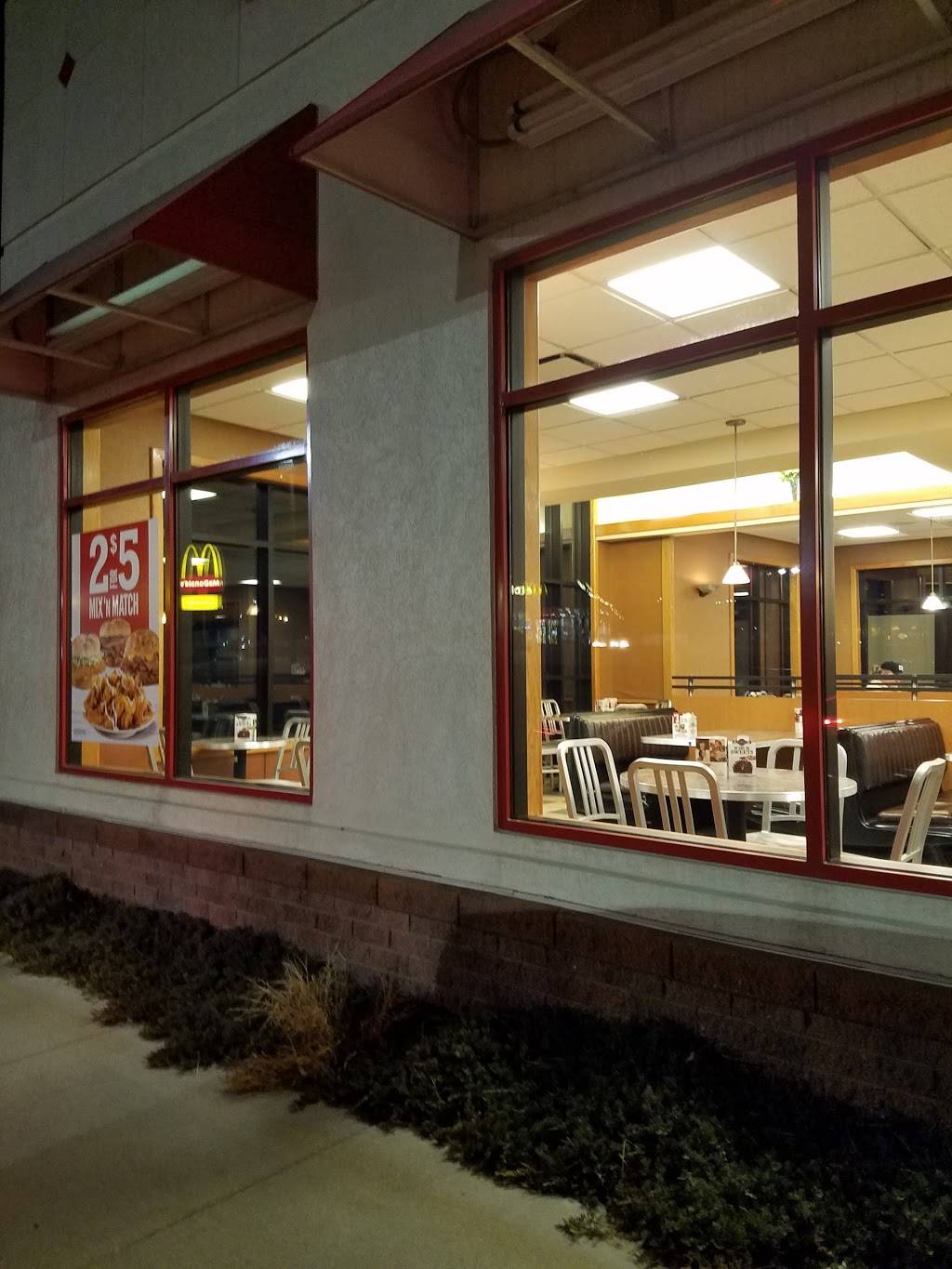 Arbys | meal takeaway | 1 S, Hedge Ln, Paola, KS 66071, USA | 9132942504 OR +1 913-294-2504