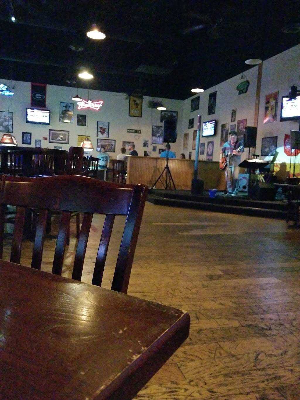 Bruceys Sports Bar | restaurant | 479 Brightwell Ct, Loganville, GA 30052, USA | 7705546262 OR +1 770-554-6262