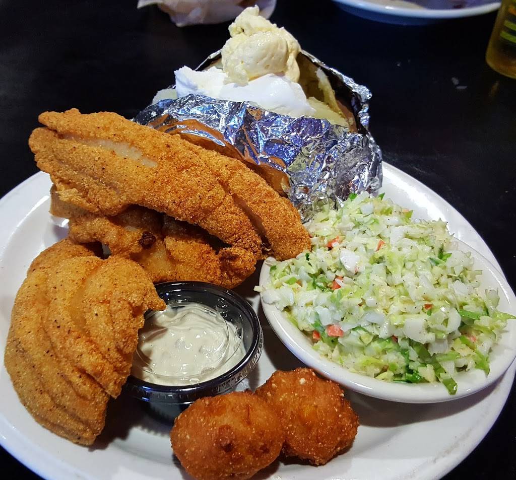 Hickory House Restaurant | restaurant | 330 S Patterson St, Pulaski, TN 38478, USA | 9313630231 OR +1 931-363-0231