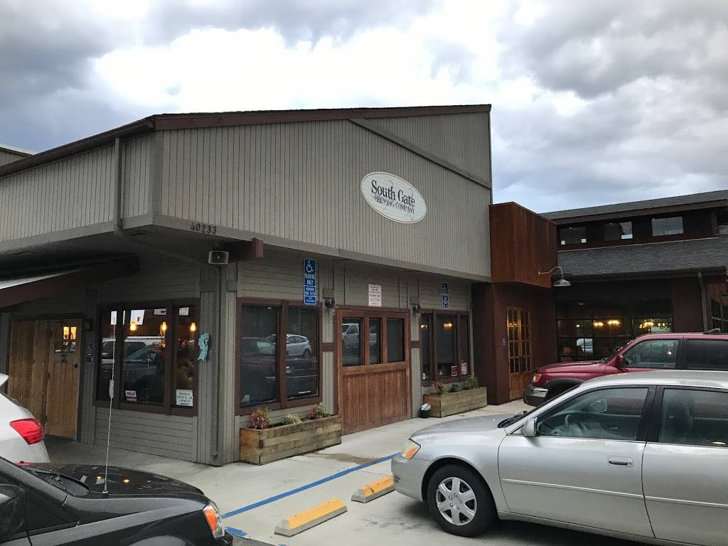 South Gate Brewing Company | restaurant | 40233 Enterprise Dr, Oakhurst, CA 93644, USA | 5596922739 OR +1 559-692-2739