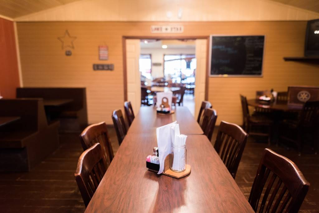 Tiger Country Cafe | restaurant | 405 W Bradford St, Troup, TX 75789, USA | 9038423620 OR +1 903-842-3620