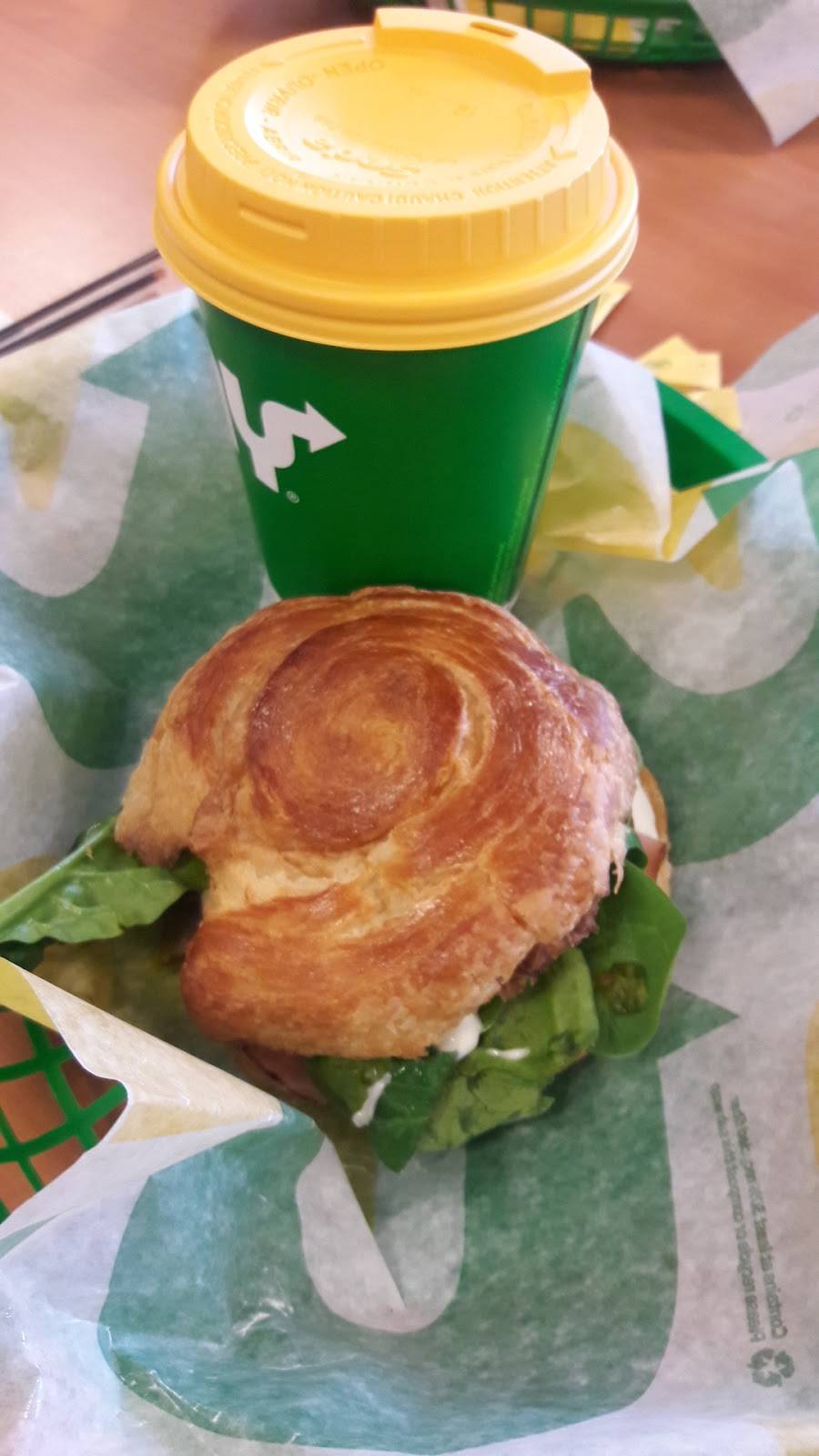 Subway Restaurants | restaurant | Westbluff Plaza, 6994 El Camino Real Suite 100, Carlsbad, CA 92009, USA | 7605790016 OR +1 760-579-0016