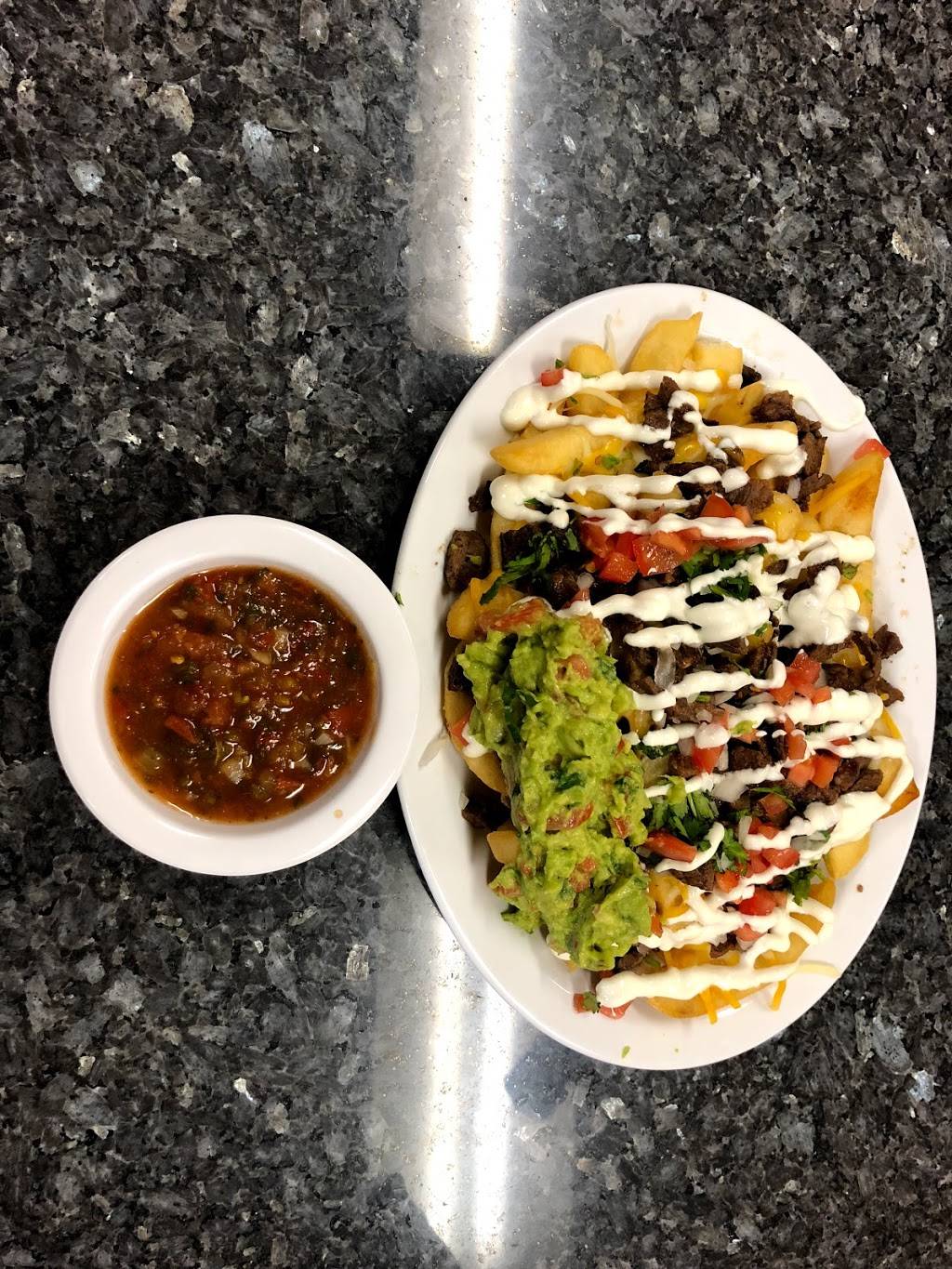 Graciela’s Restaurant and Grill | restaurant | 12650 Sherman Way #15, North Hollywood, CA 91605, USA | 8185794050 OR +1 818-579-4050