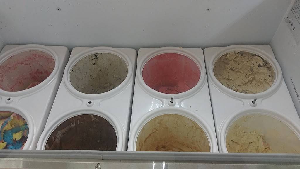 Crown Fried Chicken | restaurant | 2047 Richmond Terrace, Staten Island, NY 10302, USA | 3478253312 OR +1 347-825-3312