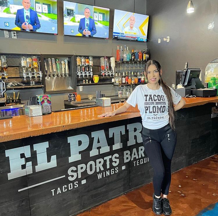 El Patron Tacos Sports Bar | restaurant | 2620 I-20, Grand Prairie, TX 75052, USA | 2142350044 OR +1 214-235-0044