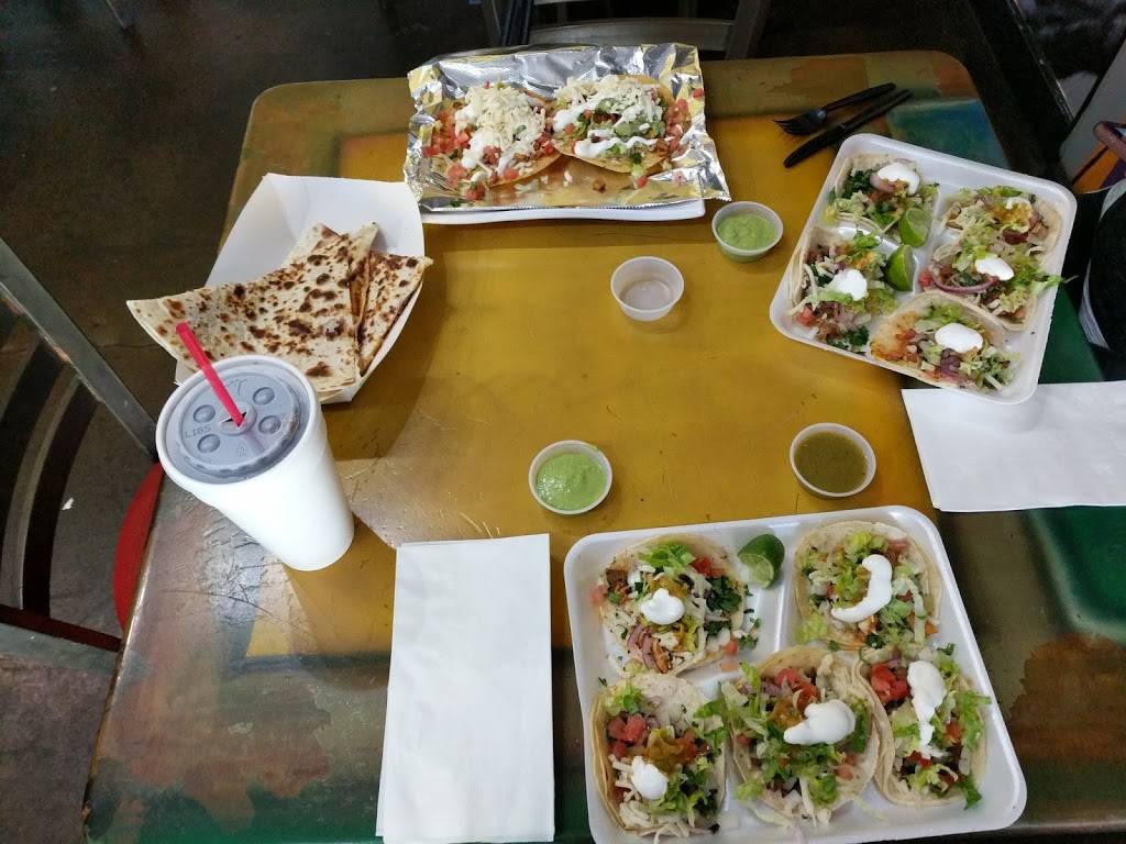 Mucha Lucha Taco Shop | restaurant | 818 W Broadway Rd, Tempe, AZ 85282, USA | 4809663337 OR +1 480-966-3337