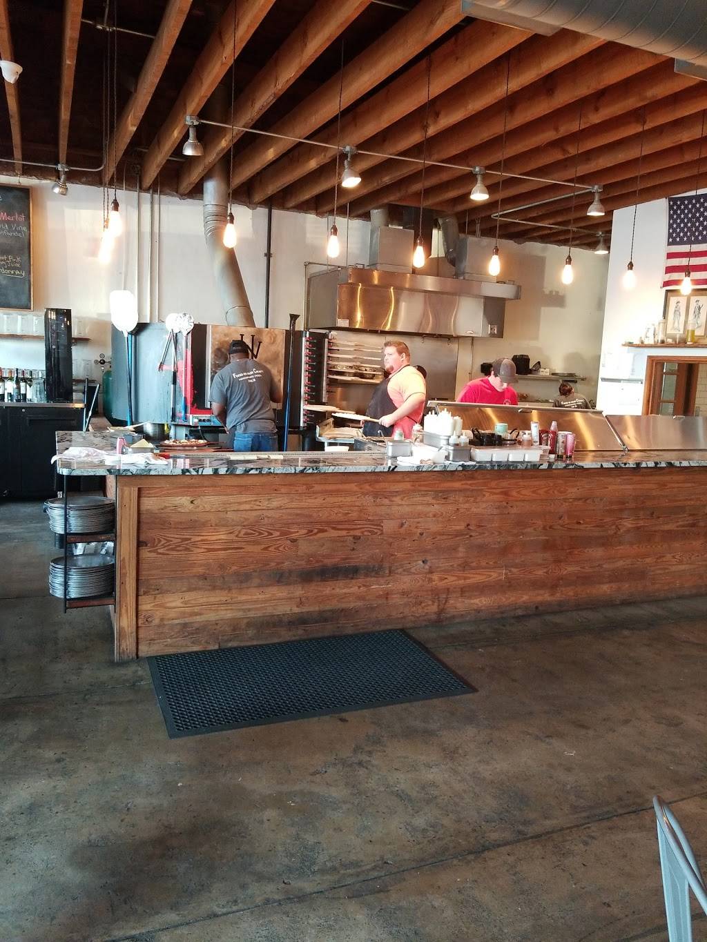 Hardware Pizza | restaurant | 131 SW Broad St, Lyons, GA 30436, USA | 9124033336 OR +1 912-403-3336