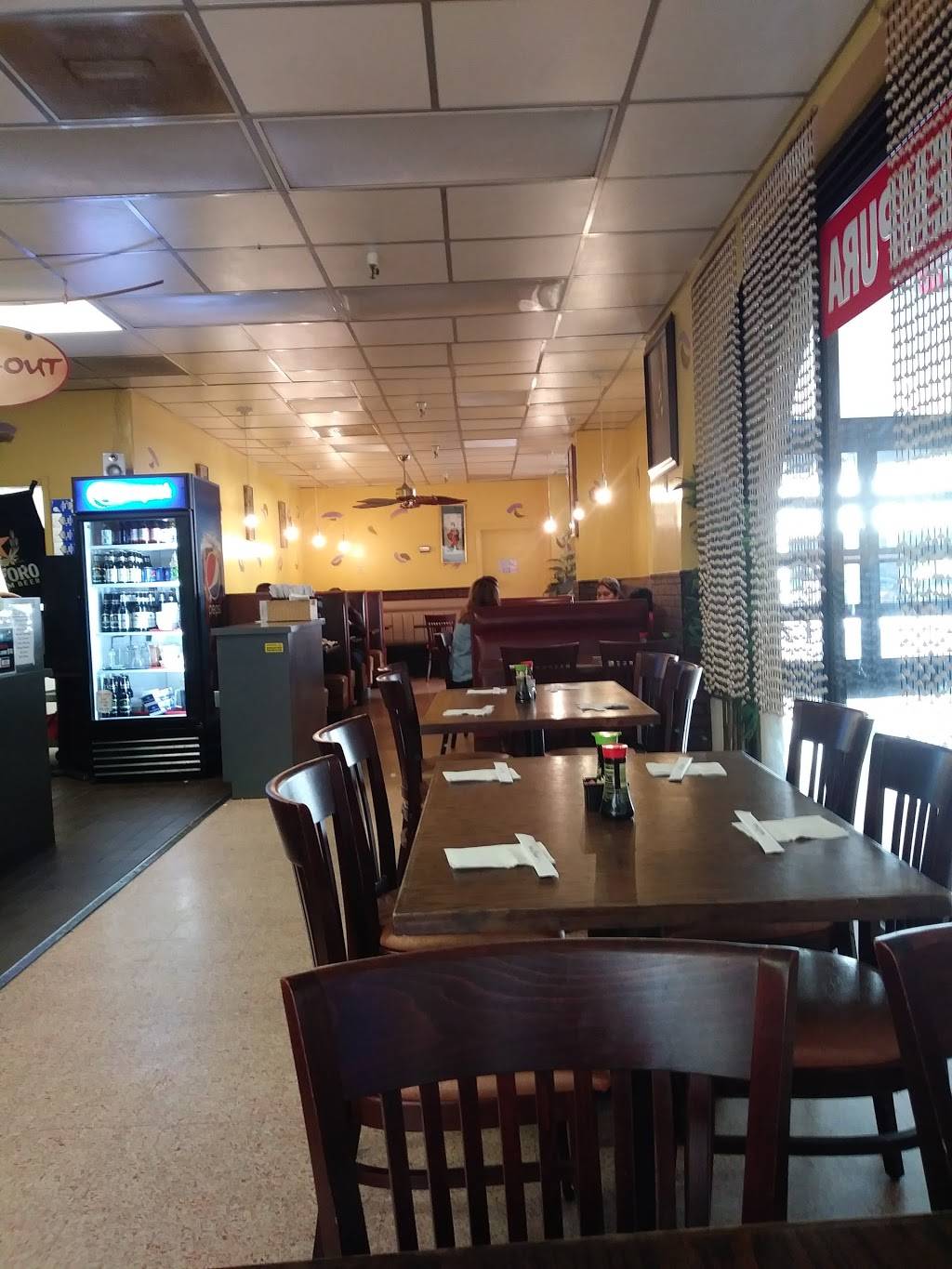 Sake Sushi | restaurant | 194 Town Center E, Santa Maria, CA 93454, USA | 8059229900 OR +1 805-922-9900