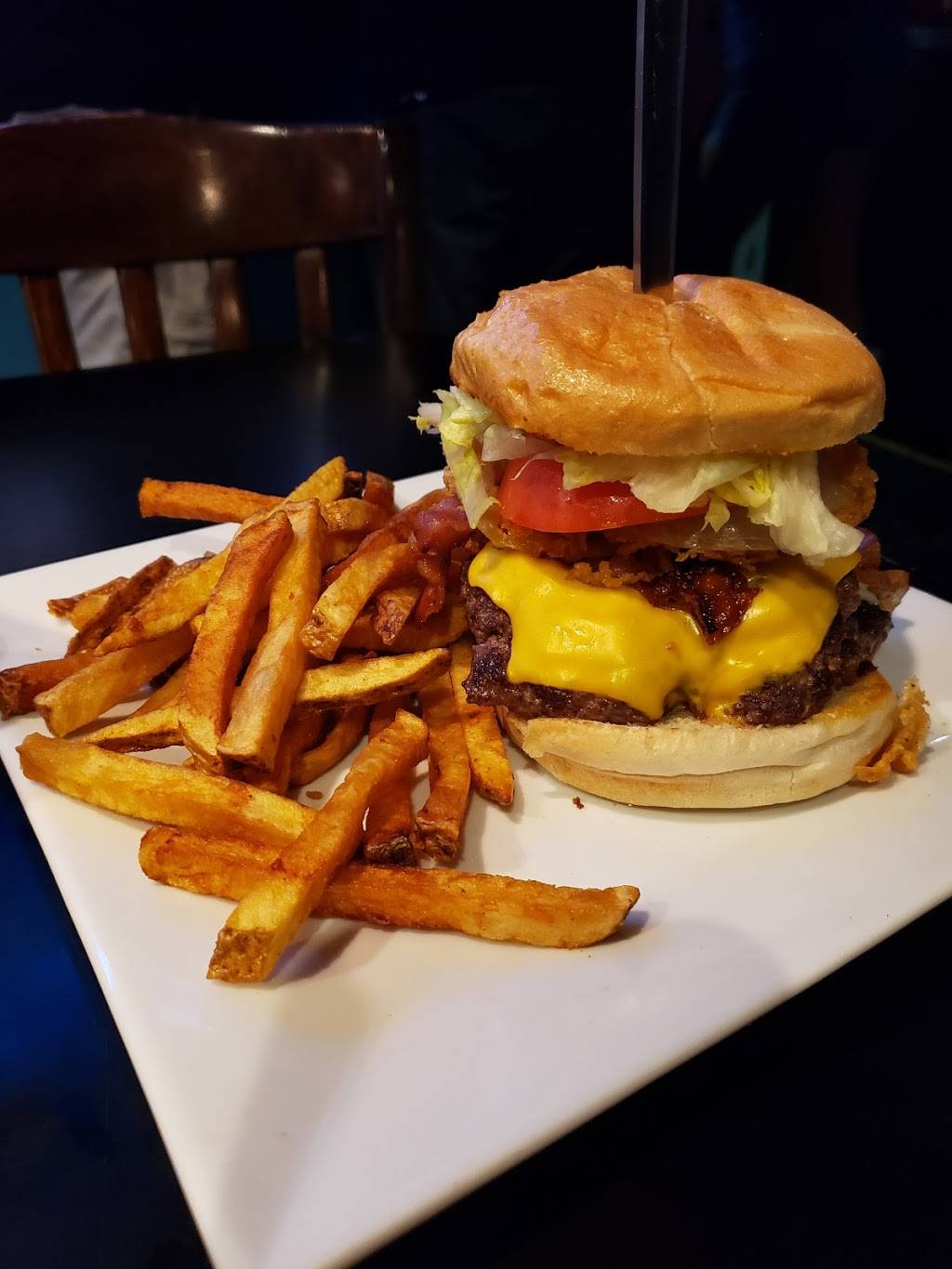 Inland Reef | restaurant | 1949 Lynnhaven Pkwy #1588, Virginia Beach, VA 23453, USA | 7574719471 OR +1 757-471-9471