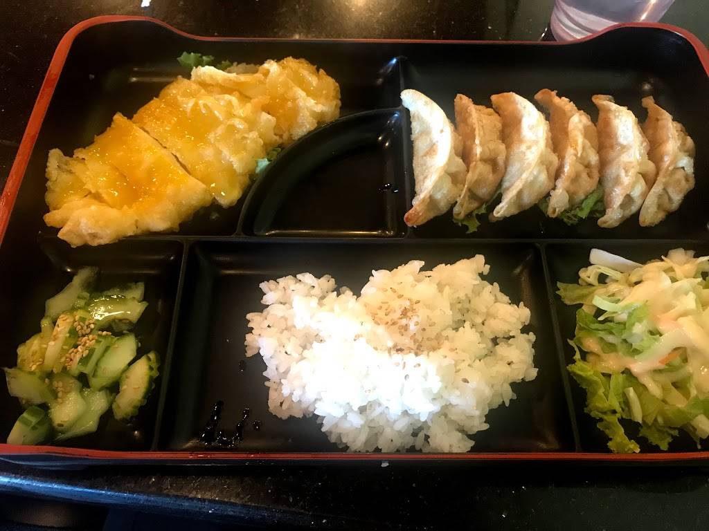 Twins Sushi | restaurant | 3000 Green Valley Rd # 12, Cameron Park, CA 95682, USA | 5306728826 OR +1 530-672-8826