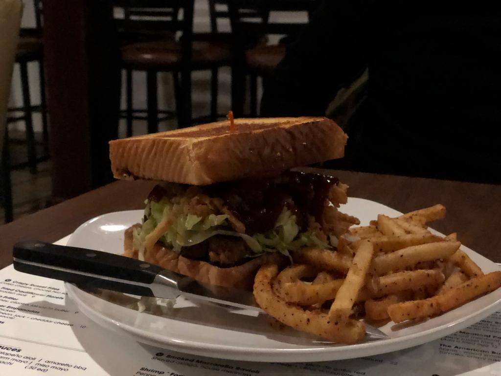 The Corner | restaurant | 6331 Guilford Ave, Indianapolis, IN 46220, USA | 3174385656 OR +1 317-438-5656