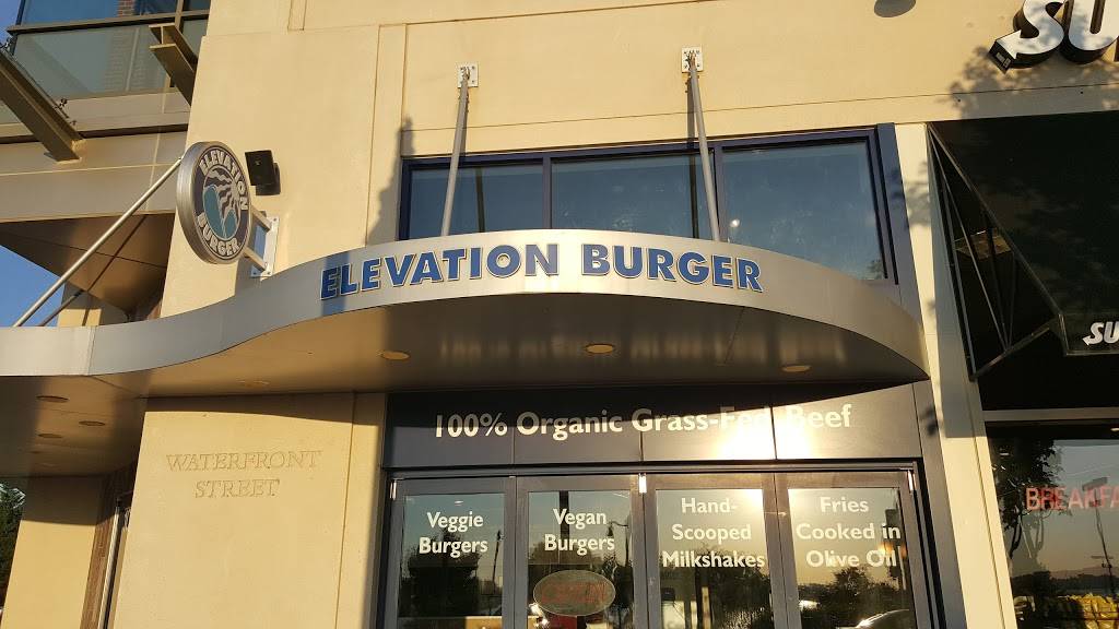 Elevation Burger | restaurant | 108 Waterfront St, Oxon Hill, MD 20745, USA | 3015679010 OR +1 301-567-9010