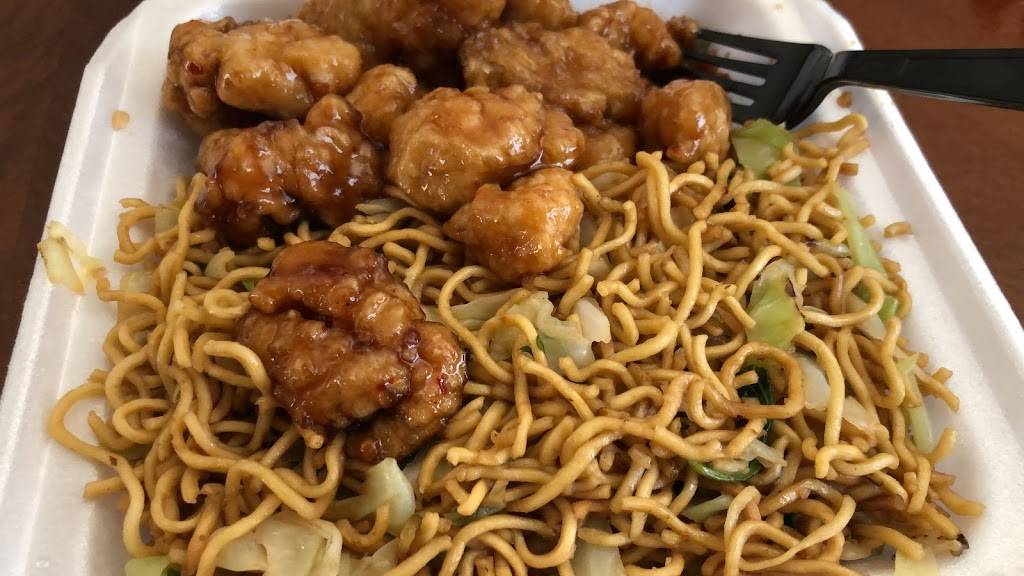 Panda Express | meal takeaway | 1196 E Prosperity Ave, Tulare, CA 93274, USA | 5596872208 OR +1 559-687-2208