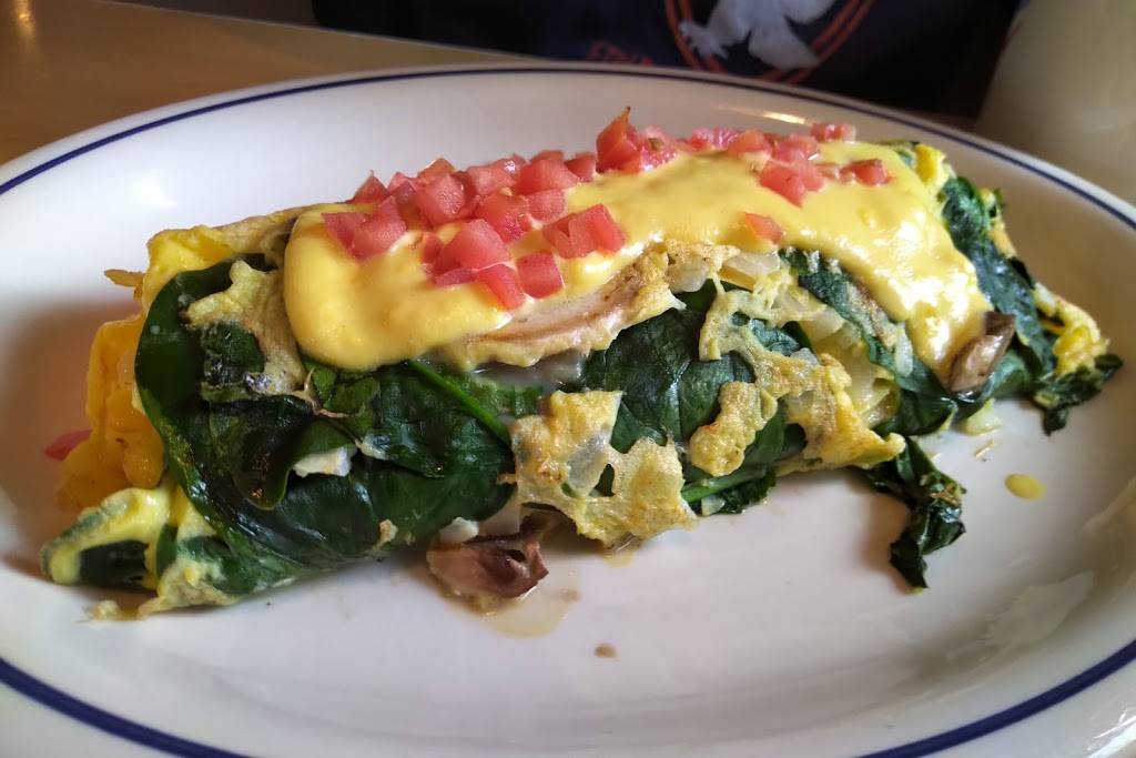 IHOP | restaurant | 2610 N International Pkwy, Terminal E, Gate 8, Dallas, TX 75261, USA | 9729736433 OR +1 972-973-6433