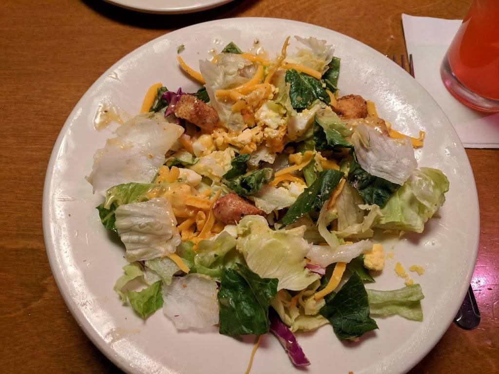 Texas Roadhouse | restaurant | 42 E 1400 N, Logan, UT 84341, USA | 4357537740 OR +1 435-753-7740