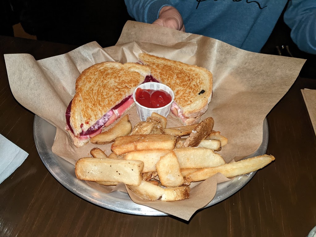 The Steerage Dining Saloon | restaurant | 218 N Franklin St, Port Washington, WI 53074, USA | 2622354281 OR +1 262-235-4281