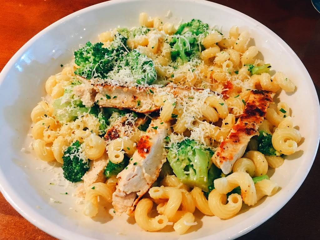 Olive Garden Italian Restaurant | meal takeaway | 4810 Dressler Rd NW, Canton, OH 44718, USA | 3304925313 OR +1 330-492-5313