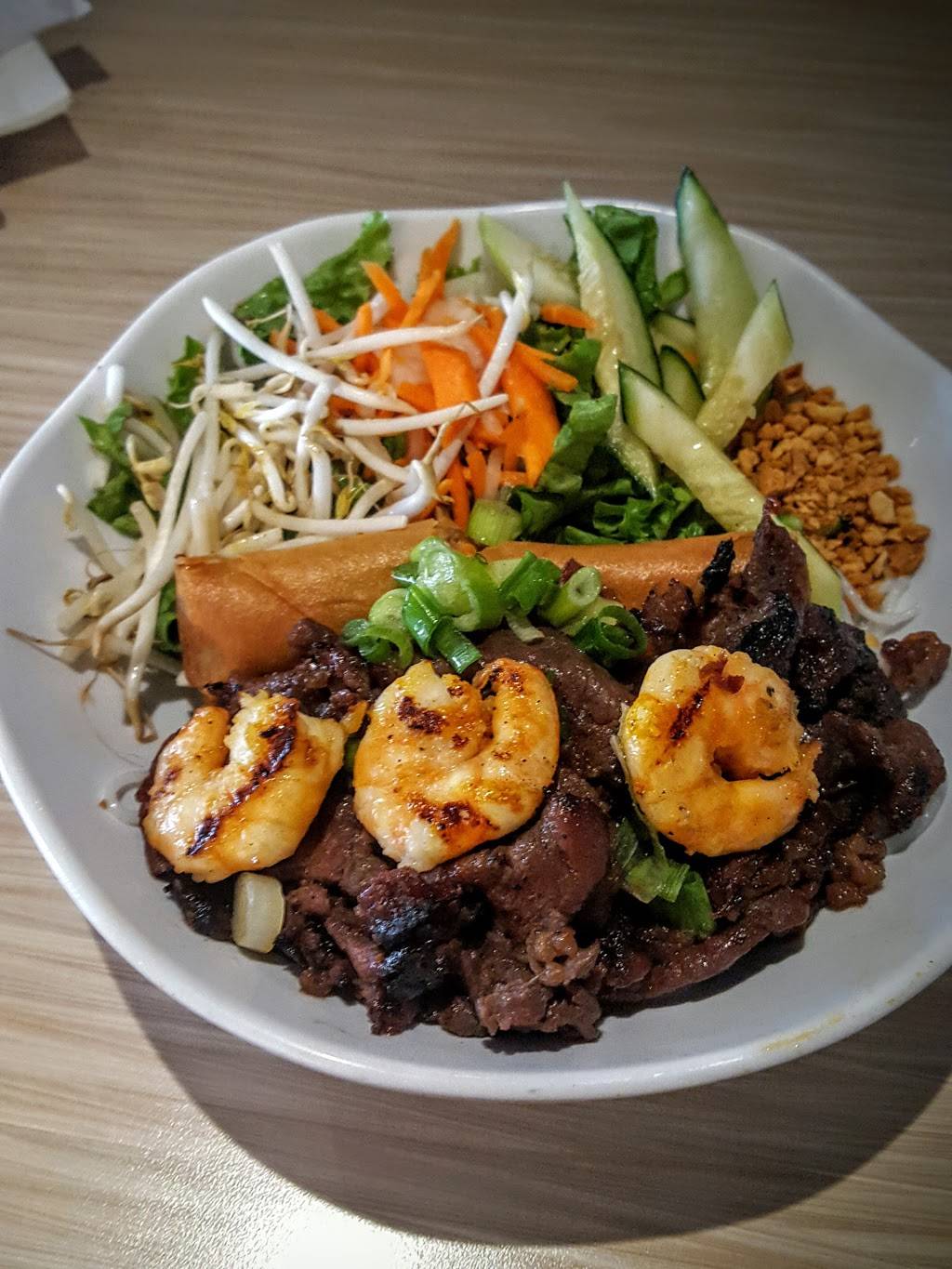 Mama Hongs Vietnamese Kitchen | restaurant | 11819 Wilshire Blvd #106B, Los Angeles, CA 90025, USA | 3103127881 OR +1 310-312-7881