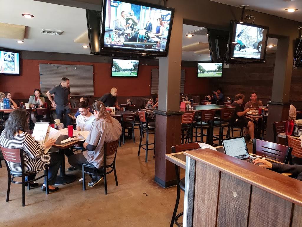 The Hollywood Way | restaurant | 1333 N Hollywood Way, Burbank, CA 91505, USA | 8188454400 OR +1 818-845-4400