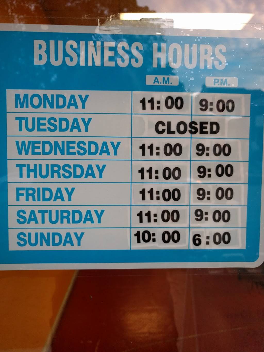 Nuevo mundo | restaurant | 3205 E 12th St, Kansas City, MO 64127, USA | 8168595377 OR +1 816-859-5377