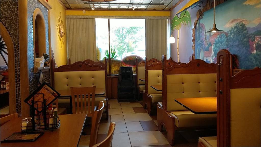 El Toro Mexican restaurant | restaurant | 4080 W Broadway Ave, Minneapolis, MN 55422, USA | 7635376822 OR +1 763-537-6822