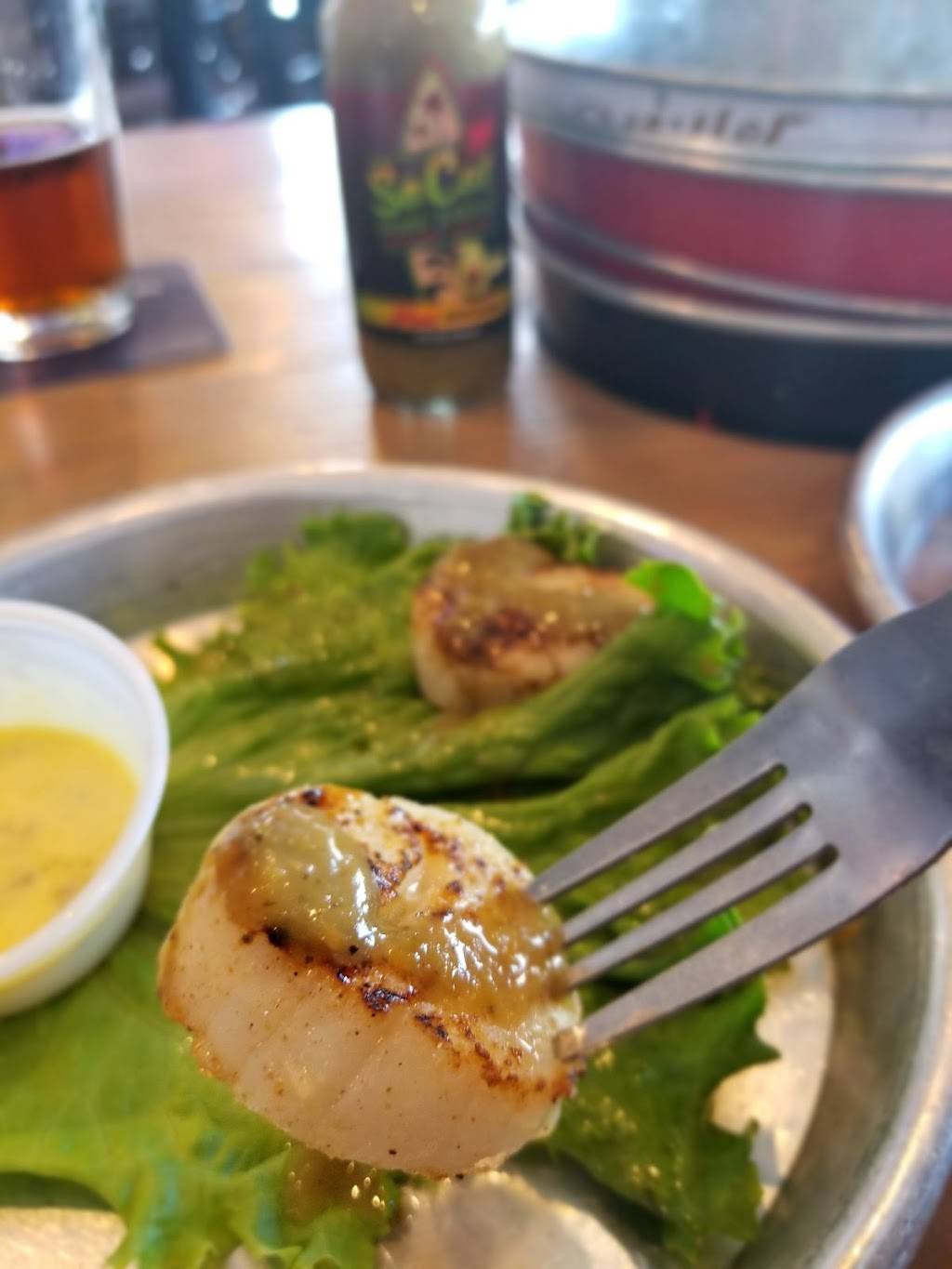 Shuckin Shack Oyster Bar | restaurant | 13460 NC-50 #101, Surf City, NC 28445, USA | 9108032037 OR +1 910-803-2037