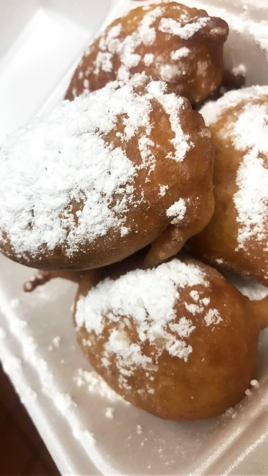 Midnight at Burnies Drive-Up | restaurant | 3221 W Hammer Ln, Stockton, CA 95209, USA | 2099520057 OR +1 209-952-0057