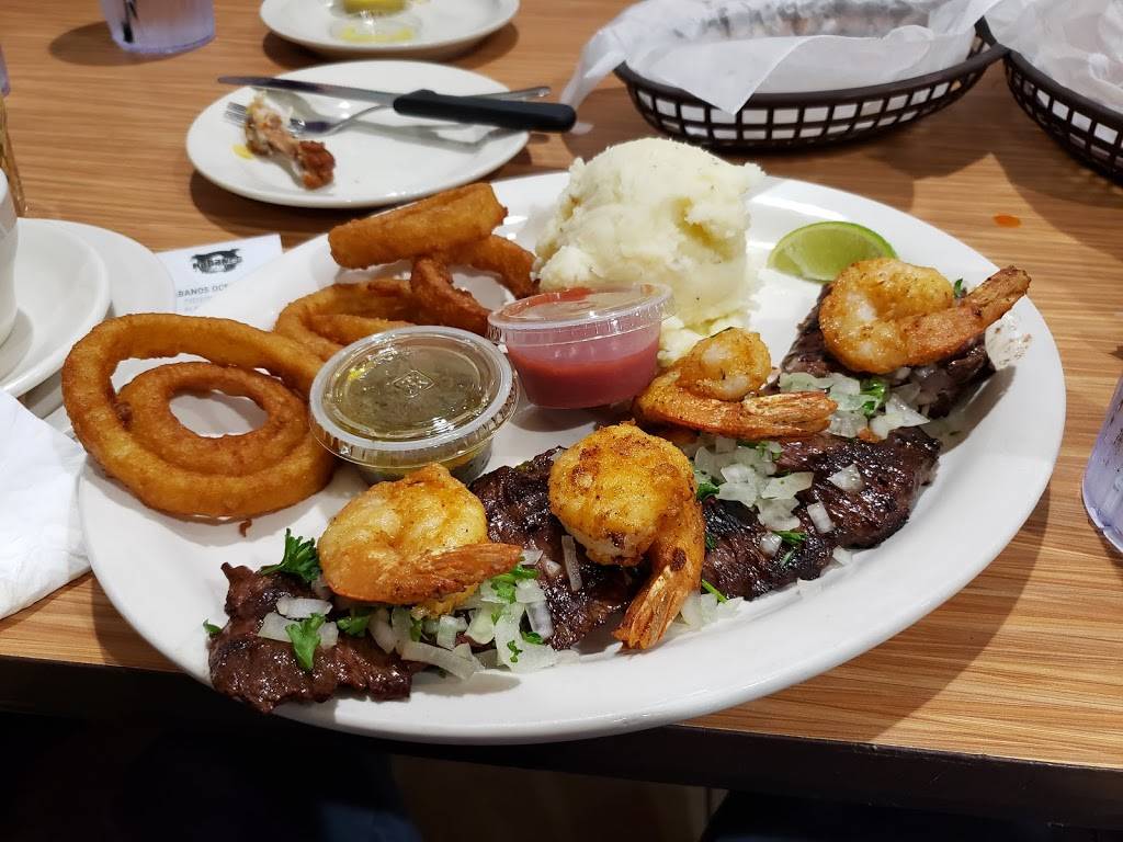 Habanos Oceanfront Dining | restaurant | 73510 Overseas Hwy, Islamorada, FL 33036, USA | 3055176313 OR +1 305-517-6313