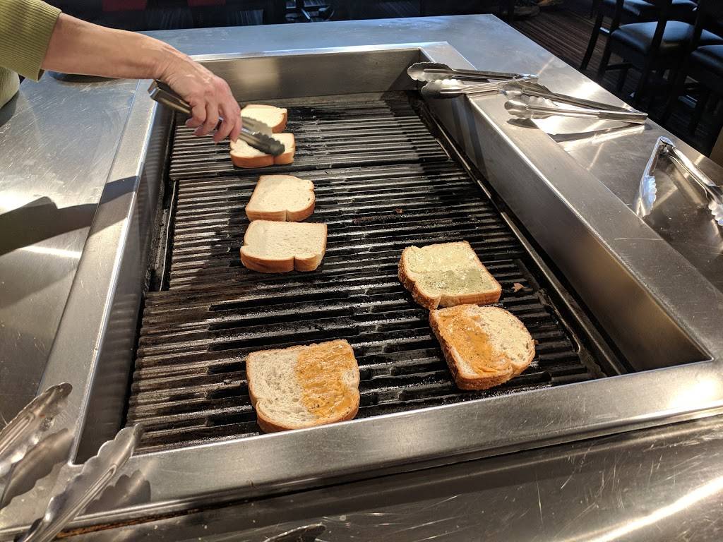 Restaurant Pacini Gatineau | restaurant | 615 Boulevard Saint-Joseph, Gatineau, QC J8Y 4A6, Canada | 8197712546 OR +1 819-771-2546