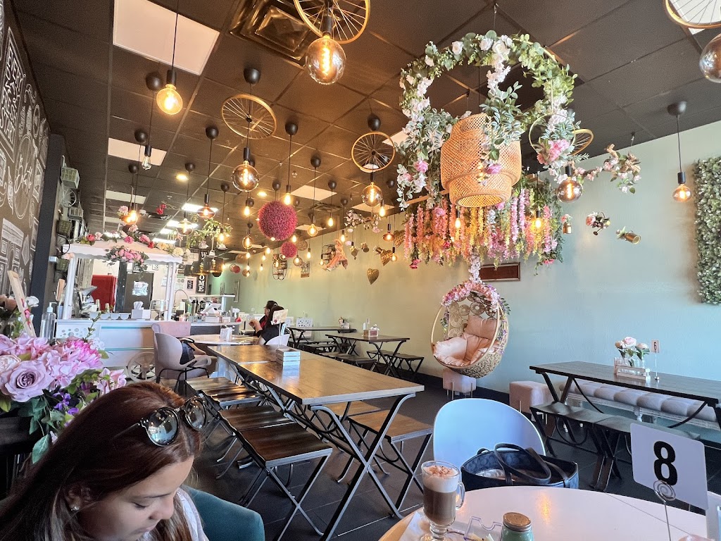 Bokatto Creperie | restaurant | 12720 S Orange Blossom Trl Suite 2, Orlando, FL 32837, USA | 4072504169 OR +1 407-250-4169