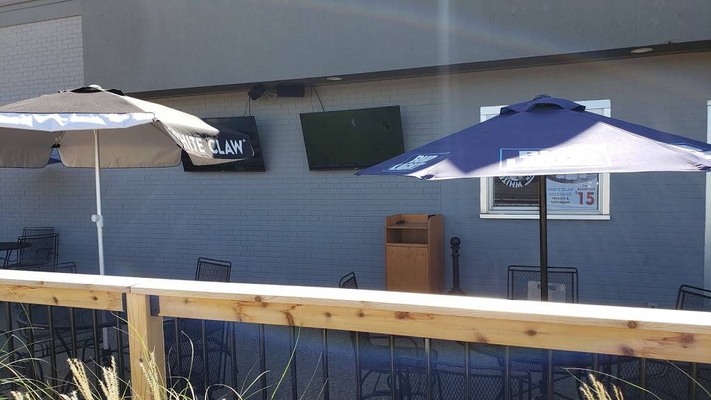 The Pass Pub & Grill | restaurant | 2303 E Washington St Suite #600H, E Washington St, Bloomington, IL 61704, USA | 3096627277 OR +1 309-662-7277