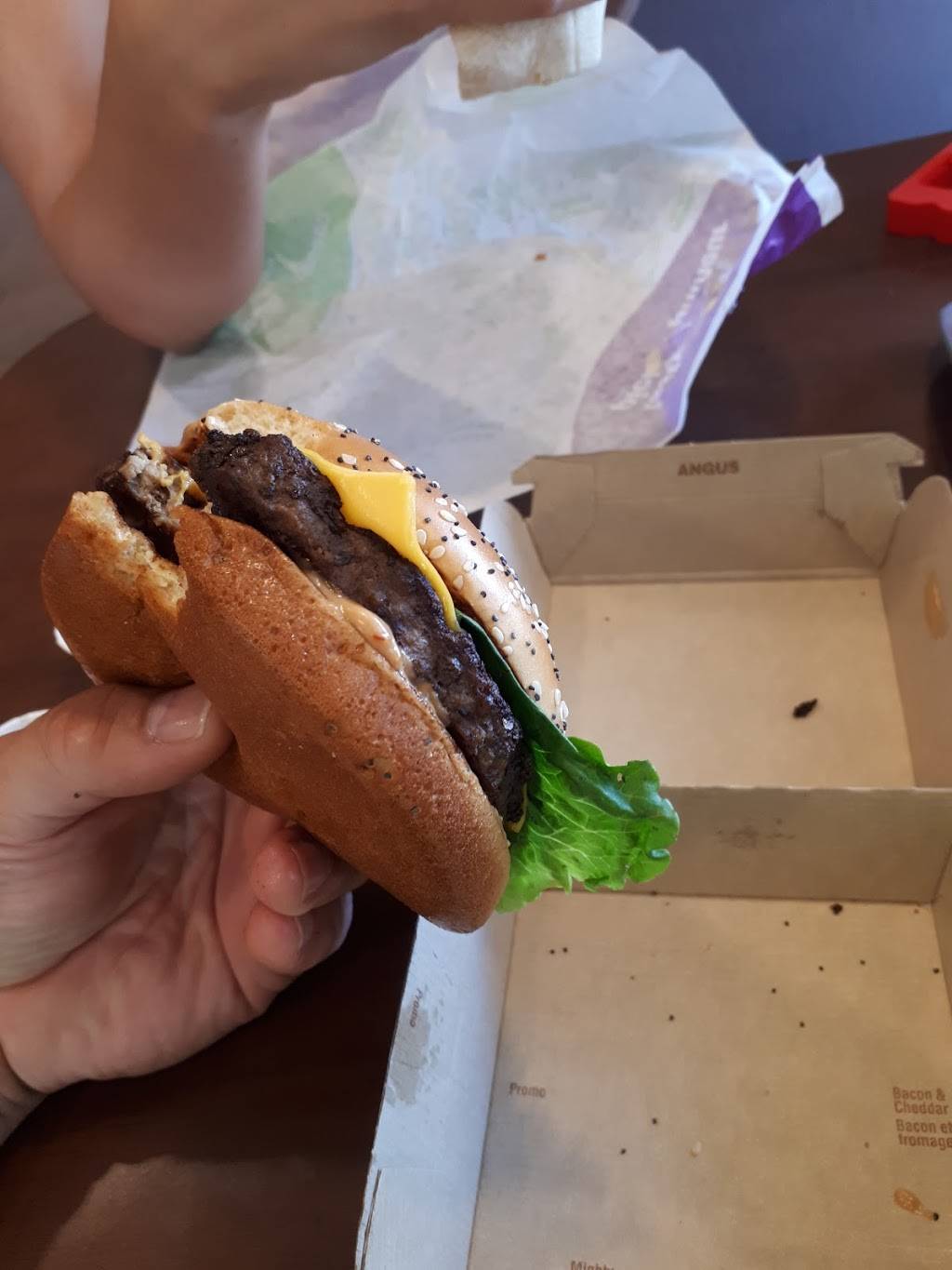 McDonalds | cafe | 1020 Ottawa St N, Kitchener, ON N2A 3Z3, Canada | 5198962115 OR +1 519-896-2115