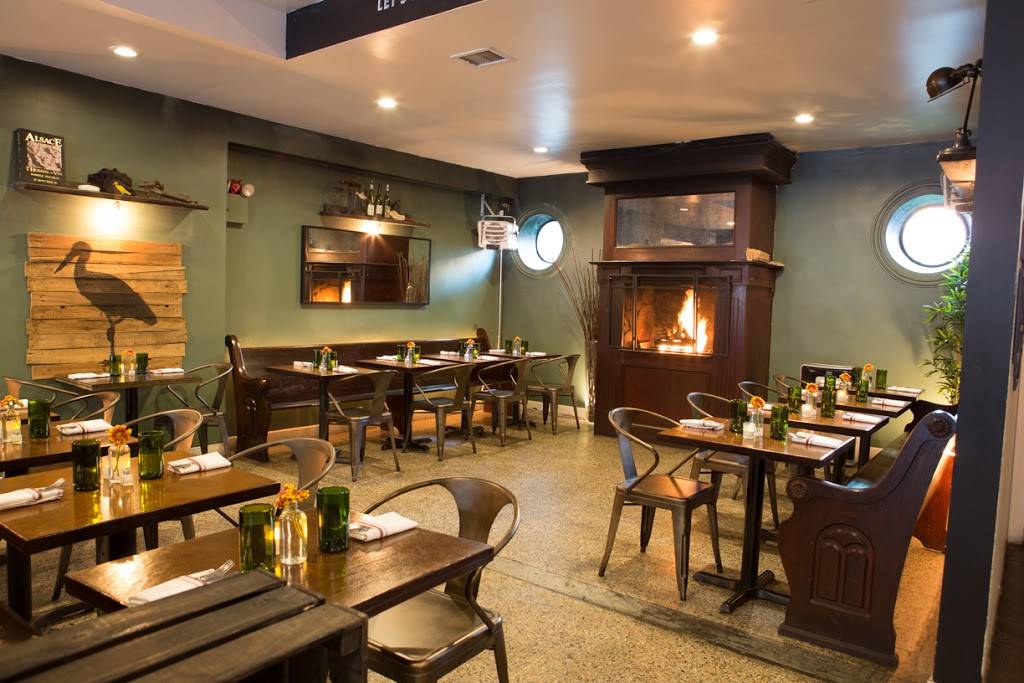 La Cigogne | restaurant | 215 Union St, Brooklyn, NY 11231, USA | 7188585641 OR +1 718-858-5641