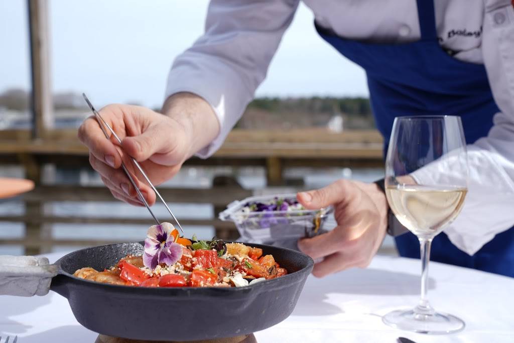 Taka Mediterranean Bar and Grill | restaurant | 16b Wharf St, Boothbay Harbor, ME 04538, USA | 2073156545 OR +1 207-315-6545