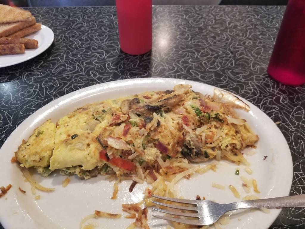 City Diner South Grand | restaurant | 3139 S Grand Blvd, St. Louis, MO 63118, USA | 3147726100 OR +1 314-772-6100