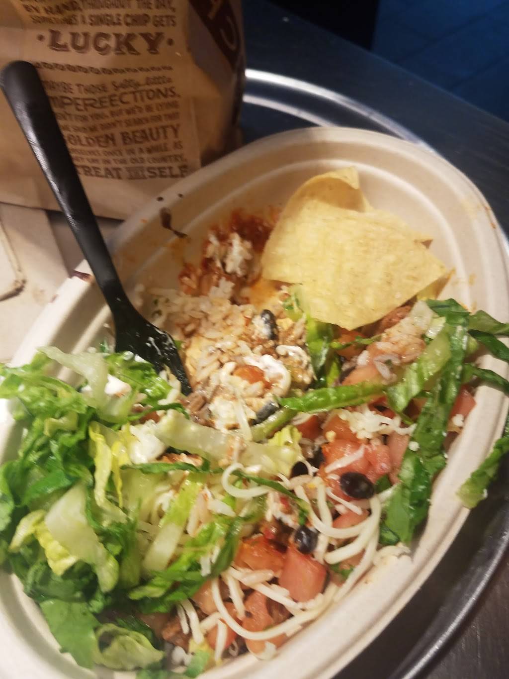 Chipotle Mexican Grill | restaurant | 11160 Veirs Mill Rd, Wheaton, MD 20902, USA | 2402927413 OR +1 240-292-7413