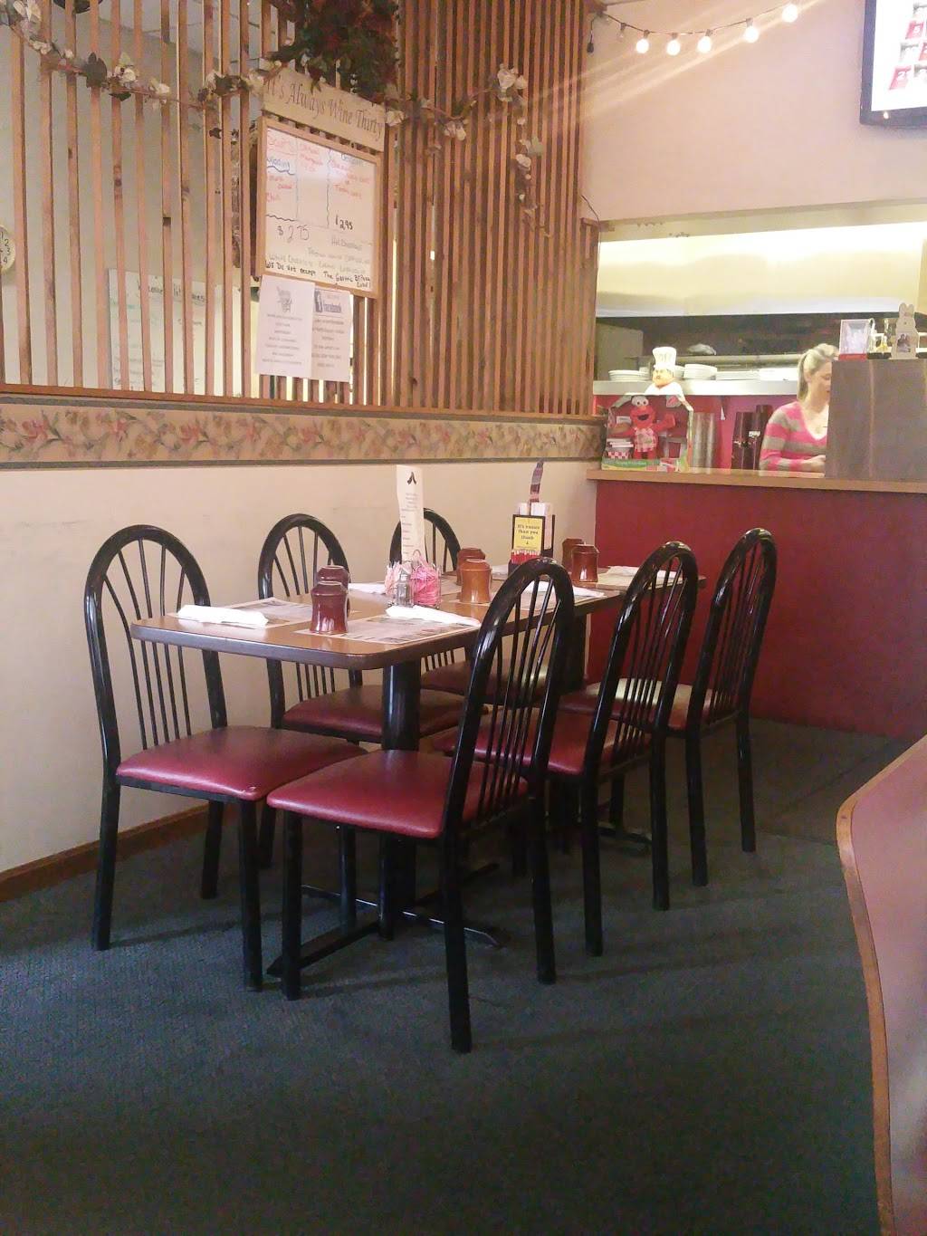 Papa Louies Italian Kitchen | restaurant | 7172 Warren - Sharon Rd, Brookfield Township, OH 44403, USA | 3304482242 OR +1 330-448-2242