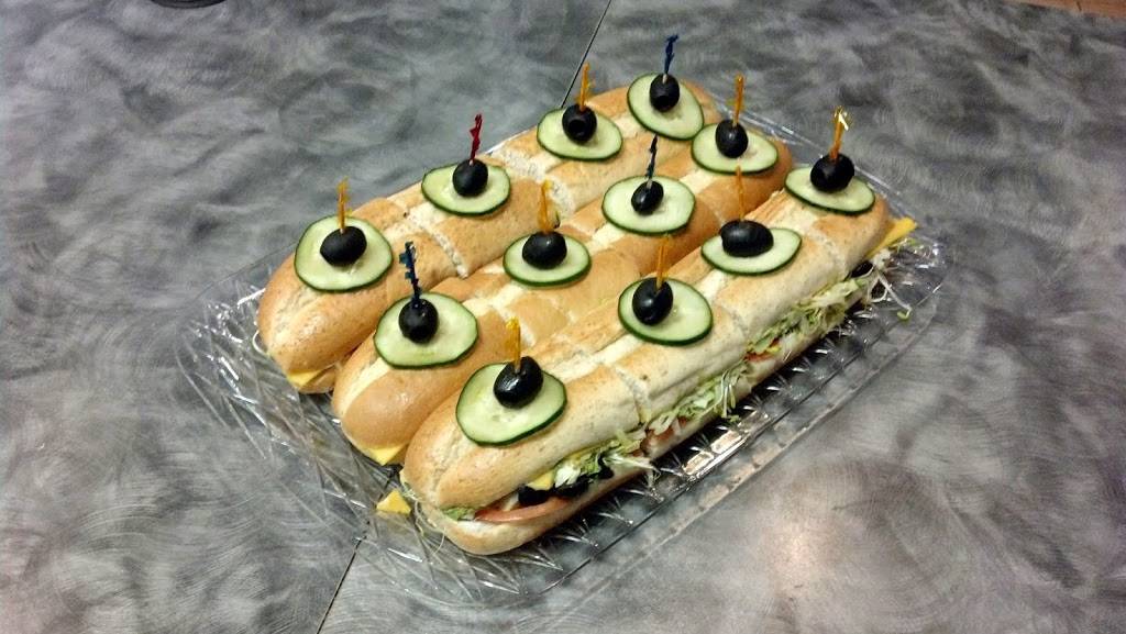 Souper Subs | meal takeaway | 1780 Oro Dam Blvd E, Oroville, CA 95966, USA | 5305388088 OR +1 530-538-8088